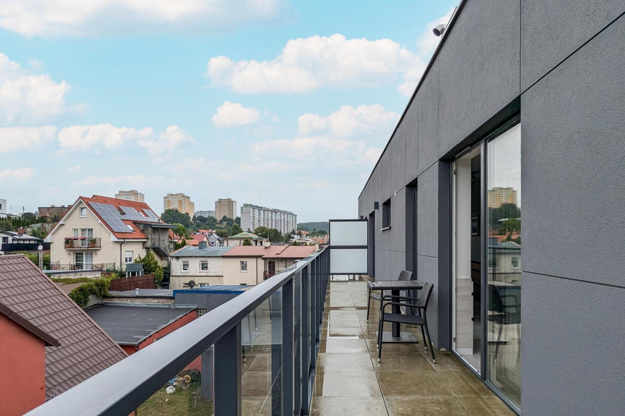 Apartport Wyjatkowe Apartamenty Z Widokiem Na Port W Gdyni By Noclegi Renters 格丁尼亚 外观 照片