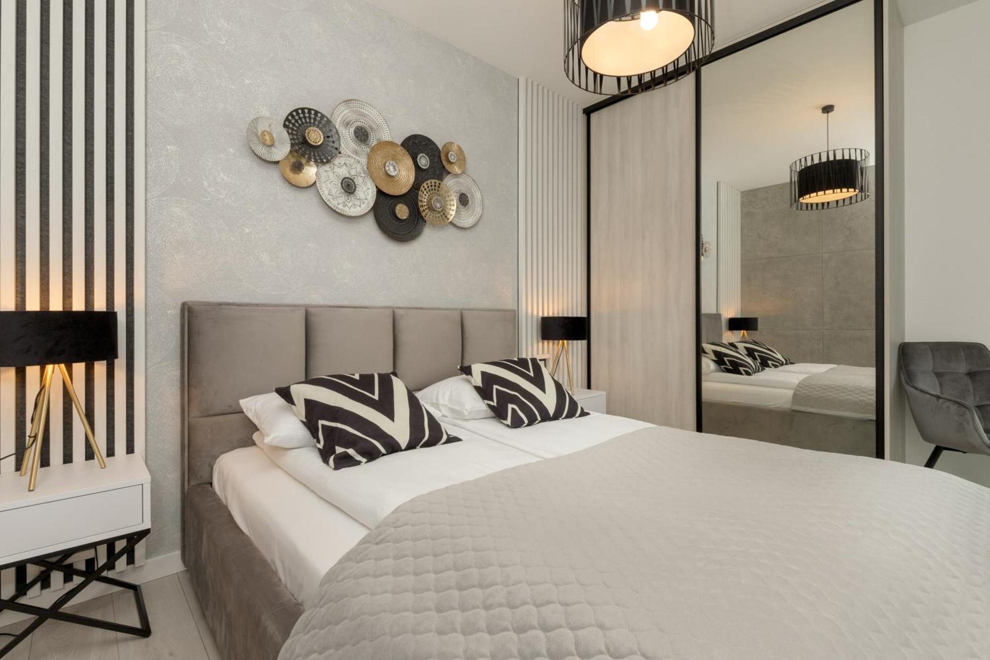 Apartport Wyjatkowe Apartamenty Z Widokiem Na Port W Gdyni By Noclegi Renters 格丁尼亚 外观 照片