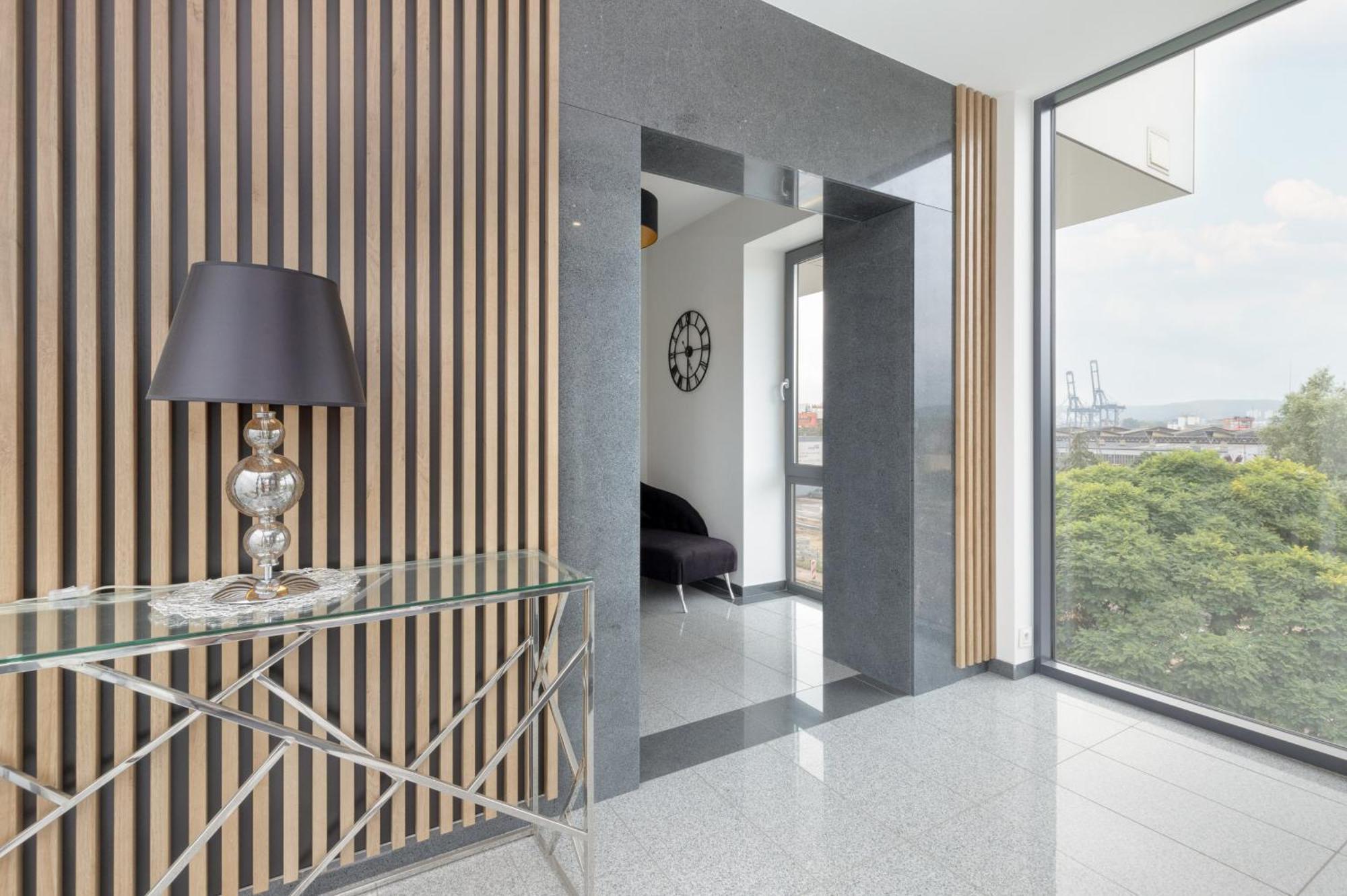 Apartport Wyjatkowe Apartamenty Z Widokiem Na Port W Gdyni By Noclegi Renters 格丁尼亚 外观 照片