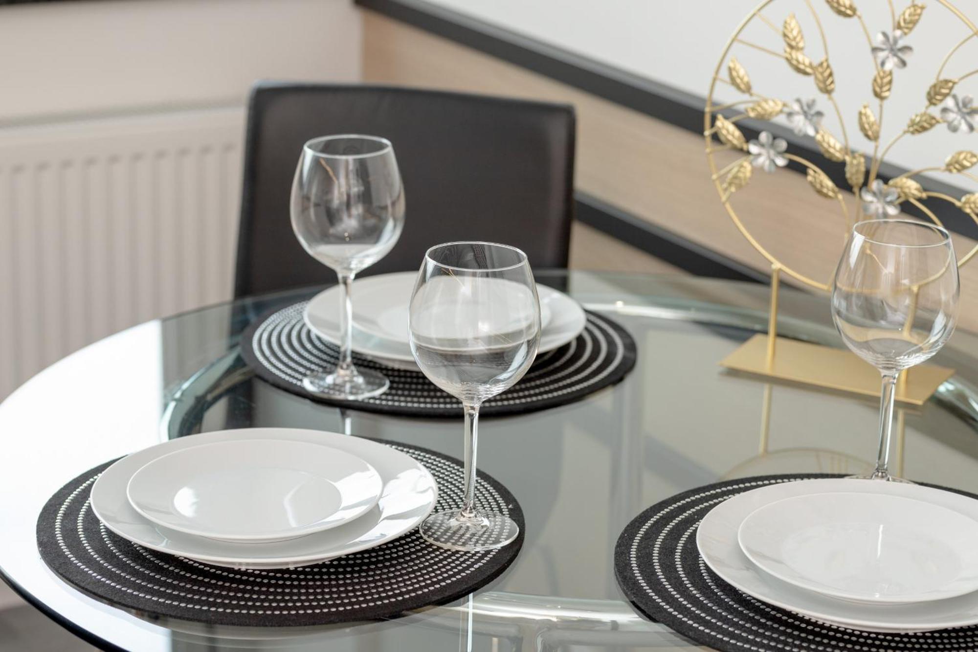 Apartport Wyjatkowe Apartamenty Z Widokiem Na Port W Gdyni By Noclegi Renters 格丁尼亚 外观 照片