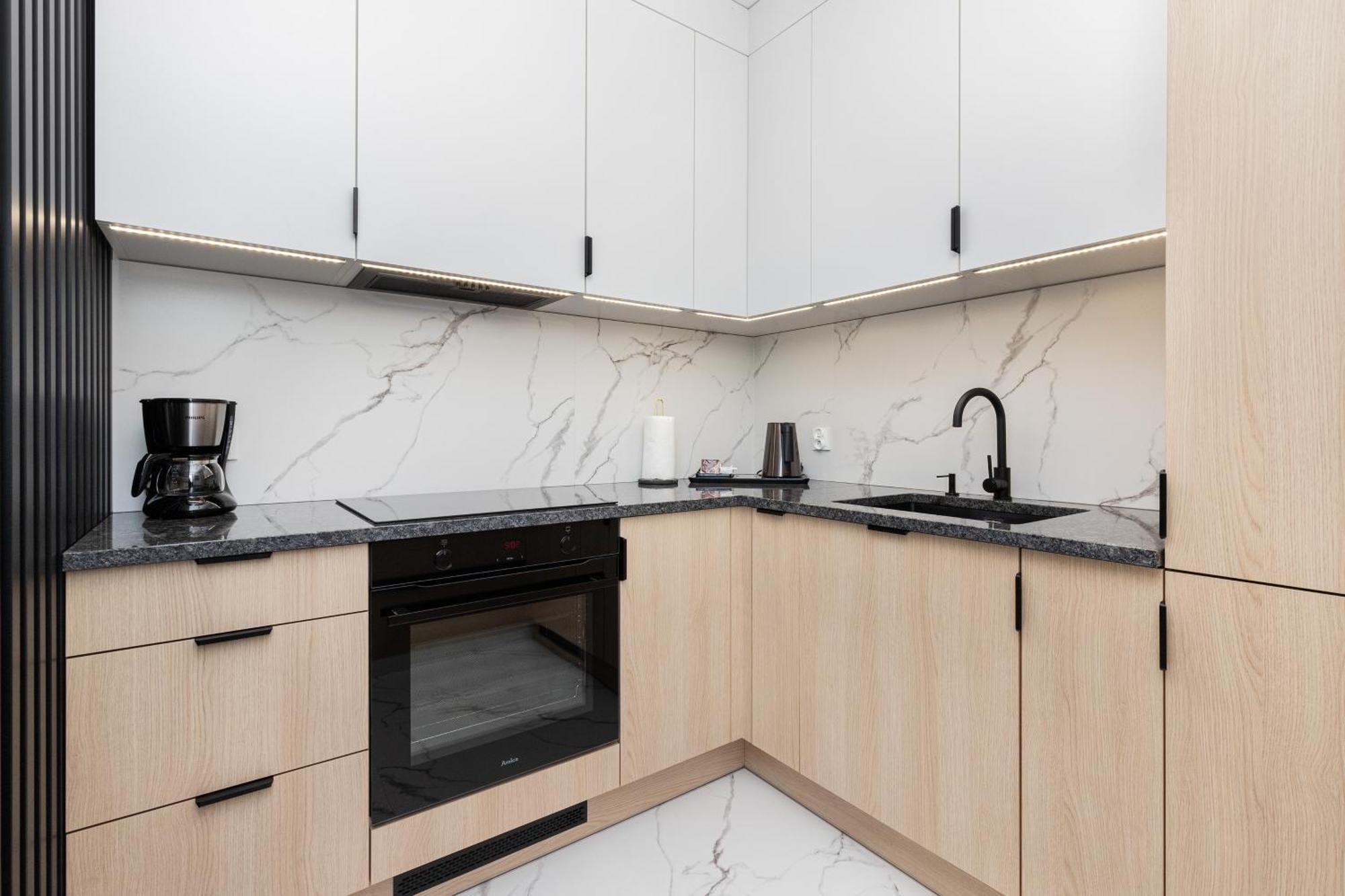 Apartport Wyjatkowe Apartamenty Z Widokiem Na Port W Gdyni By Noclegi Renters 格丁尼亚 外观 照片